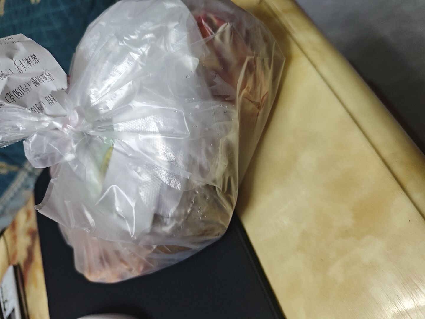 罗豆芽投喂的霸王茶姬